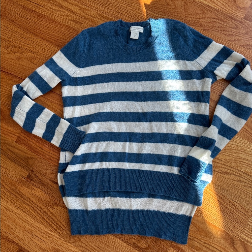 100% cashmere sweater